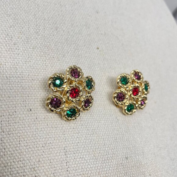 Vintage Swarovski Gold Tone Clip-On Earrings Red Green‎ Crystals Classic Elegant - Picture 2 of 8
